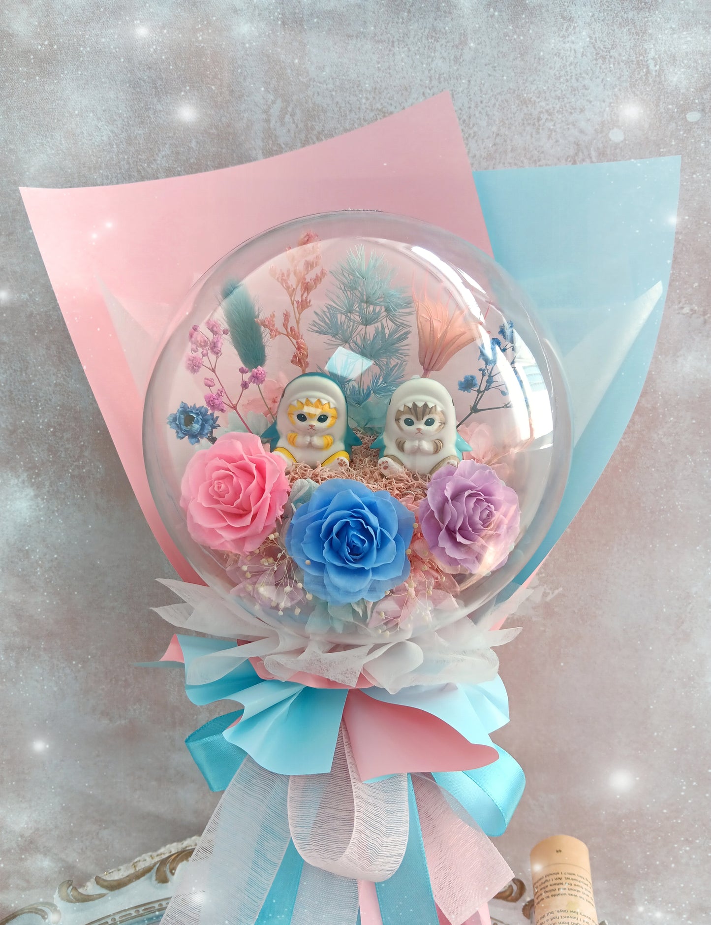 🌸(訂造)鯊魚貓保鮮花波波球花束