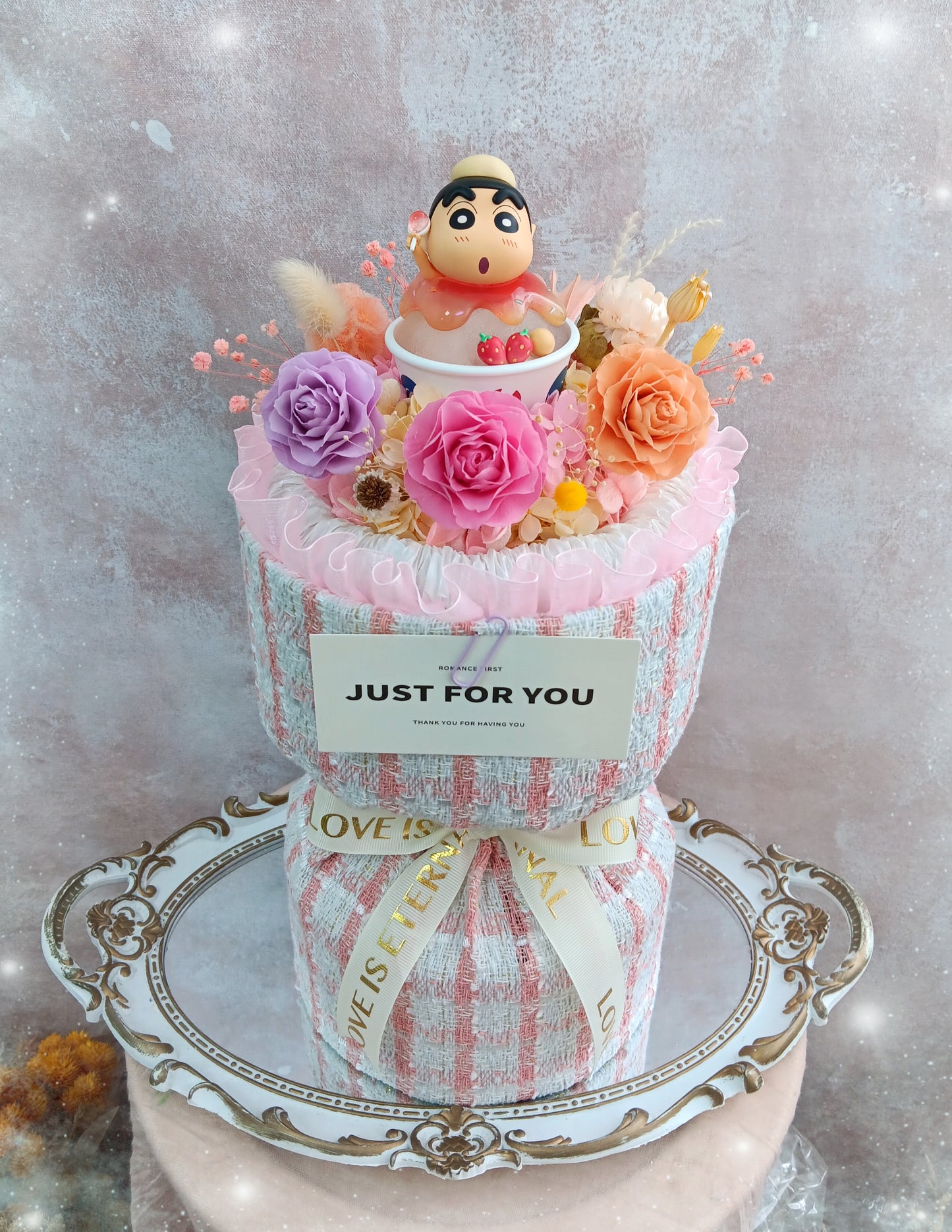 🌸(現貨)蠟筆小新保鮮花小香風花束